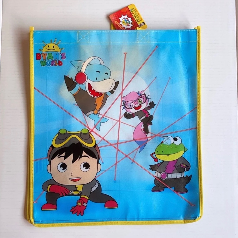 RYANS WORLD TOTE BAG